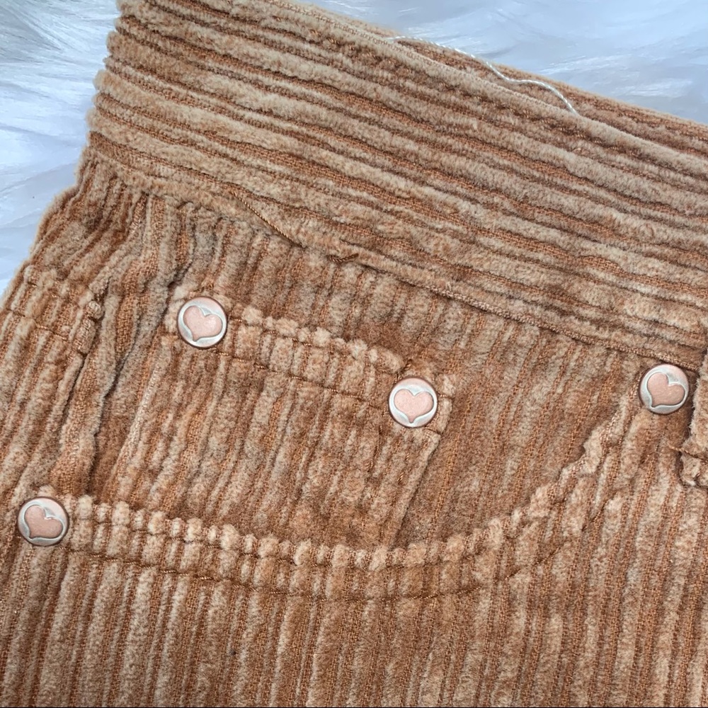 POL Camel Frayed Hem Corduroy Shorts - Picture 6 of 12